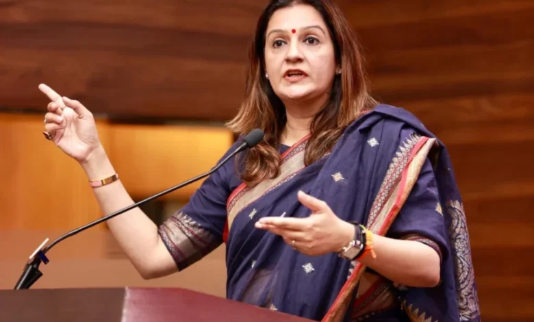 priyanka chaturvedi