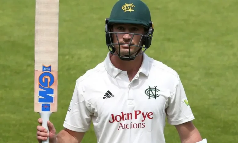 Will Young's Resilient 50 Counters Sundar's Double Strike in Mumbai Test